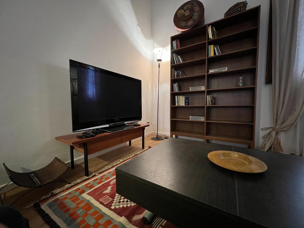 Housmart Senzanome 9/3 Apartment Bologna Exterior foto